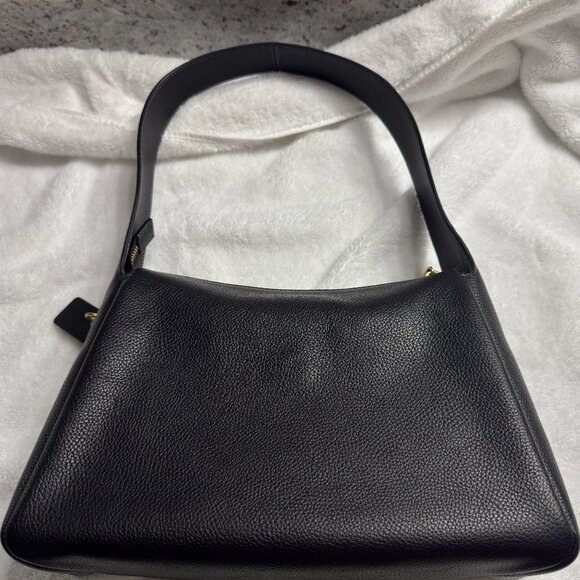 Like new Coach Lola in black pebbled leather - Picture 3 of 13